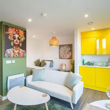 Apartment Lovely